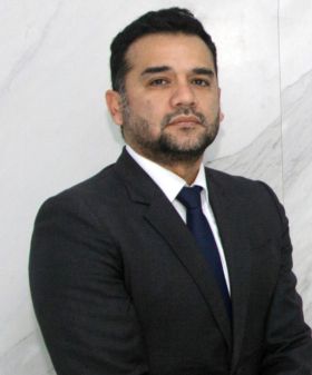 Hernández & Cía